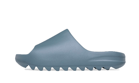 yeezy-slide-slate-marine-socksforsport